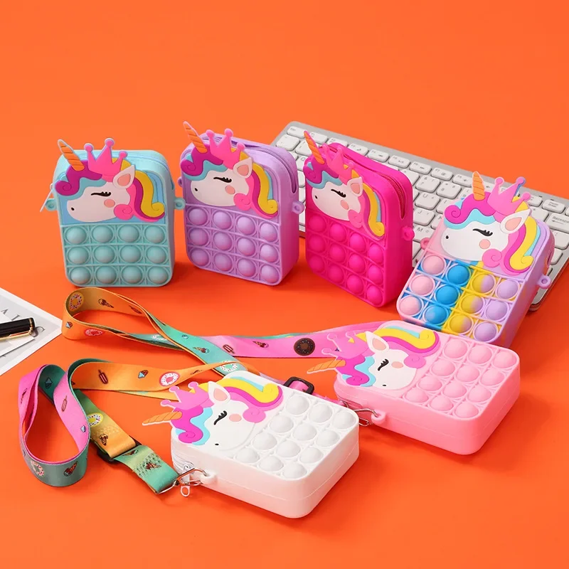 Magical Color-Changing Unicorn – Mini Backpack Purse recenzja i cena